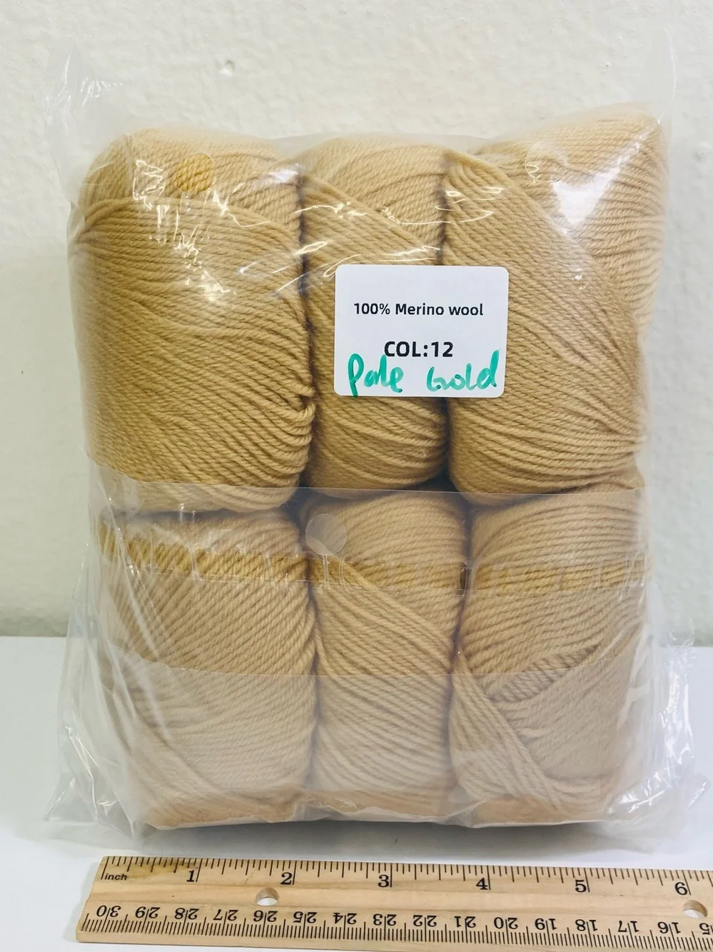 6 NWT ~300g Mengchu 100% Merino Wool Yarn color: Pale Gold